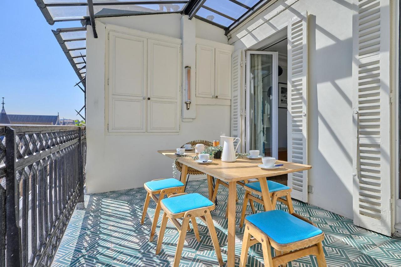 Apartment Center Of Paris With Terrace By Studio Prestige Exterior photo